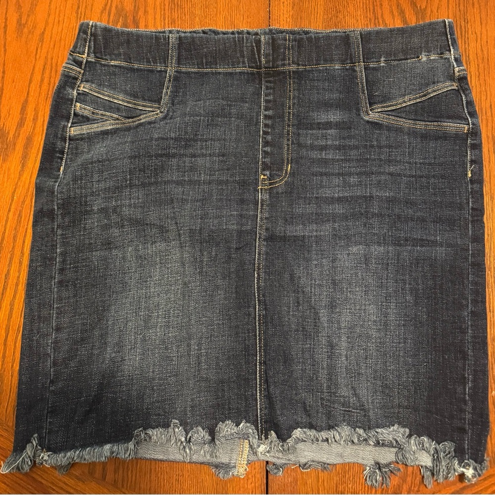 Women’s Liverpool Stretch Blue Jean Mini Skirt 16 33 Distressed Cutoff Pull-on
